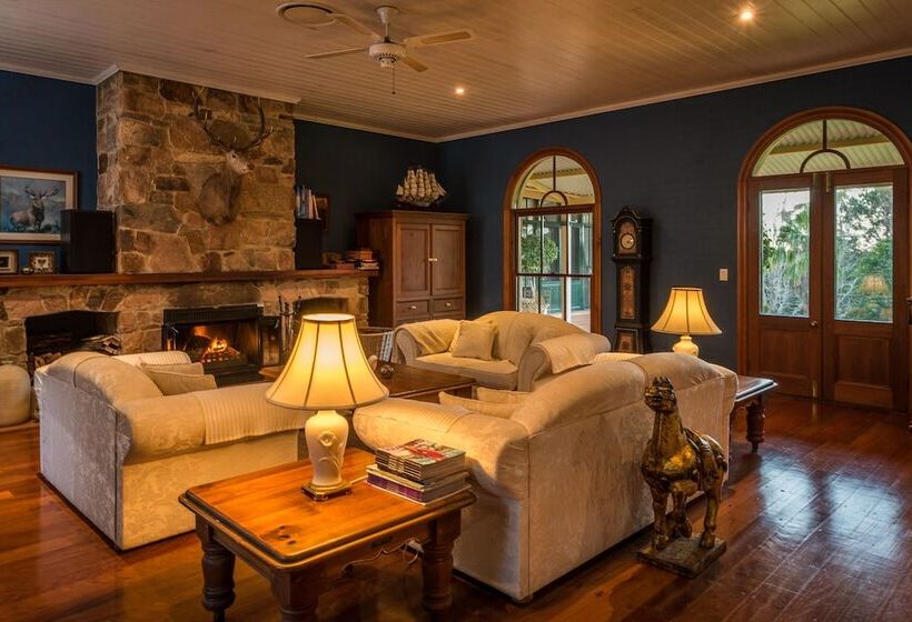 פנסיון Victorias At Ewingsdale