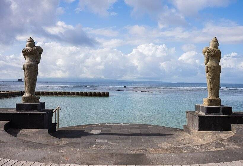 אתר נופש Orlowsky Discovery Candidasa