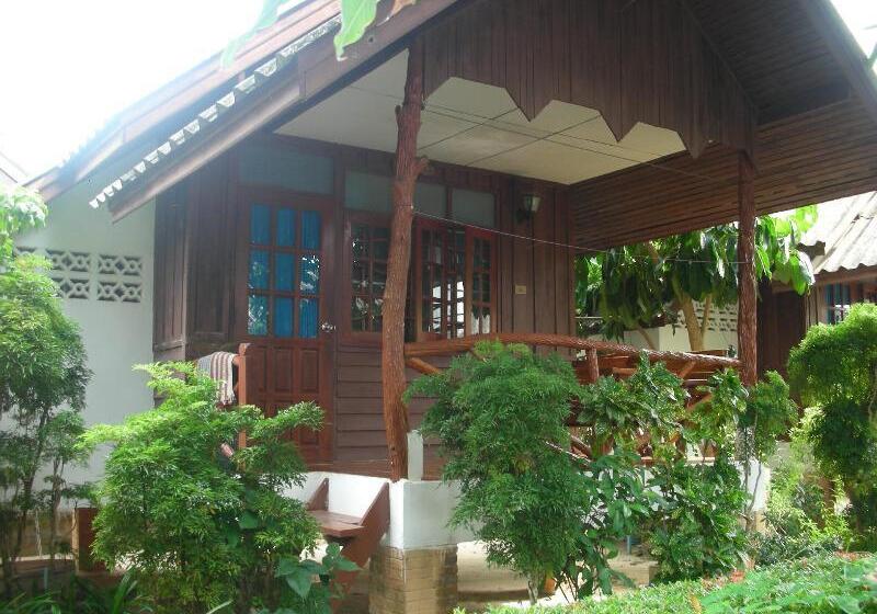 אתר נופש Palm Point Village