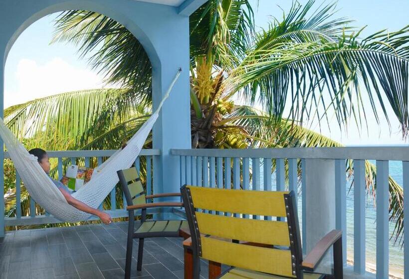 استراحتگاه Parrot Cove Lodge