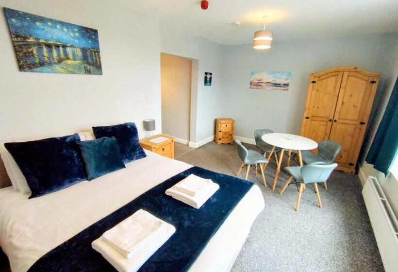 The Custom House Hotel