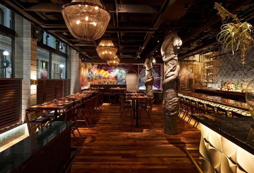 The Godfrey Hotel Boston