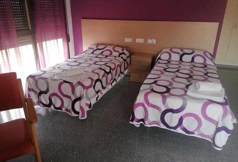 فندق فئة نجمة واحدة La Posada