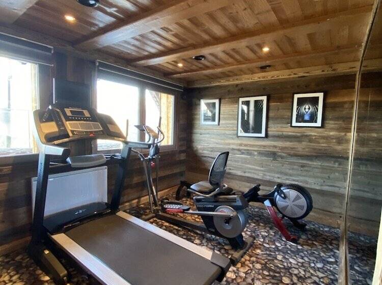 فندق Chalet Hôtel Du Mont Charvin