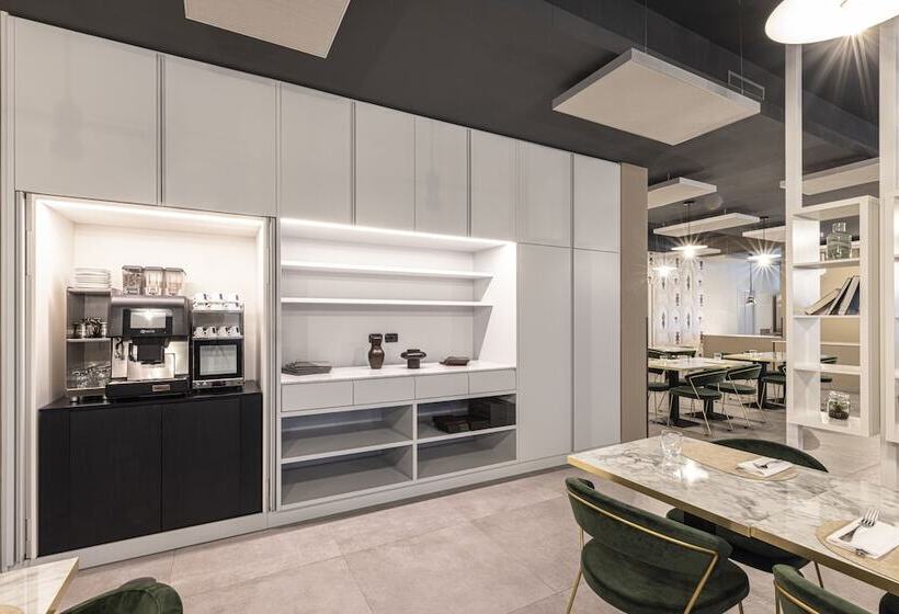 ホテル Lo Scoiattolo