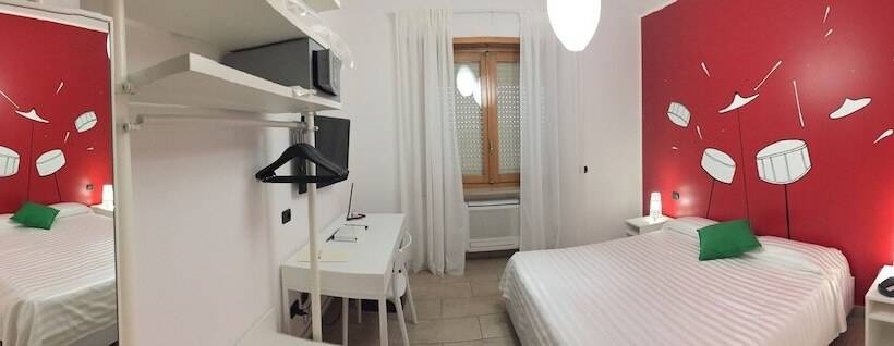 ホテル Lo Scoiattolo