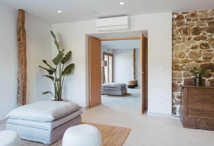 בית מלון כפרי Nafarrola Gastronomy & Wine