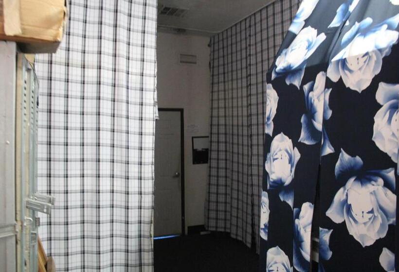 فندق صغير Artist Housing   Downtown