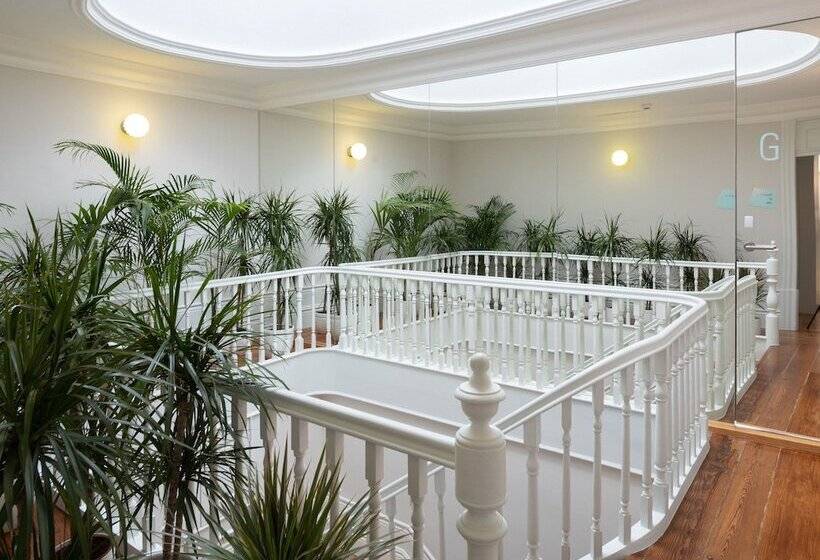 تختخواب و صبحانه Almadina Smart Luxury