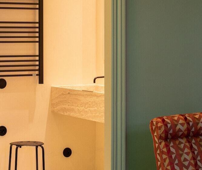 تختخواب و صبحانه Almadina Smart Luxury