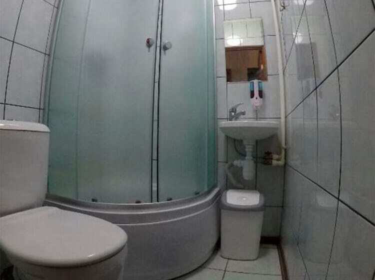 Bow Hotel On Nevsky 136