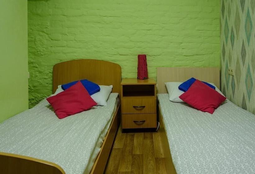 Bravo Hostel Na Kazanskoy