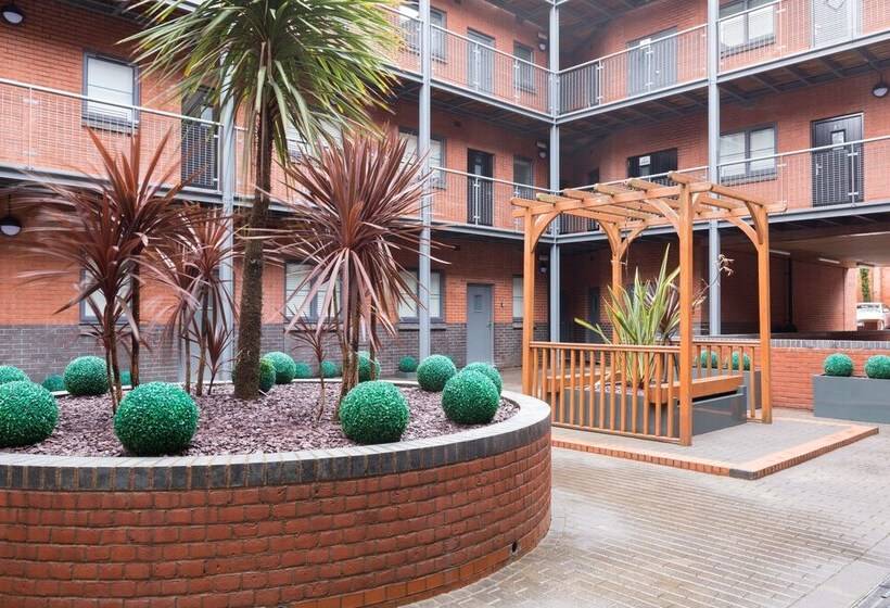 ホテル The Cute City Centre Apartment