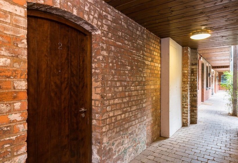 ホテル The Cute City Centre Apartment