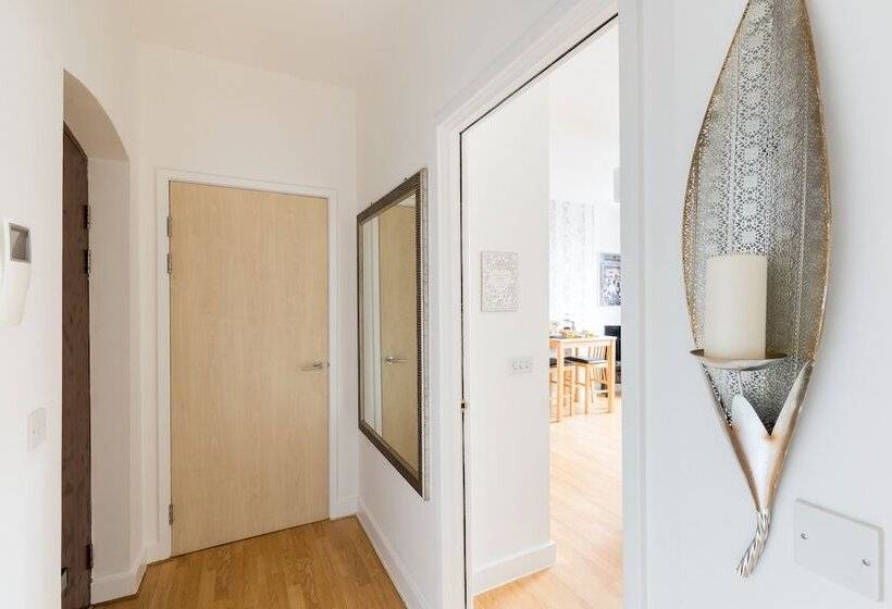 ホテル The Cute City Centre Apartment