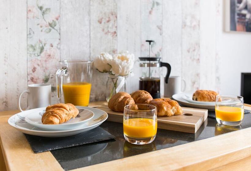 ホテル The Cute City Centre Apartment