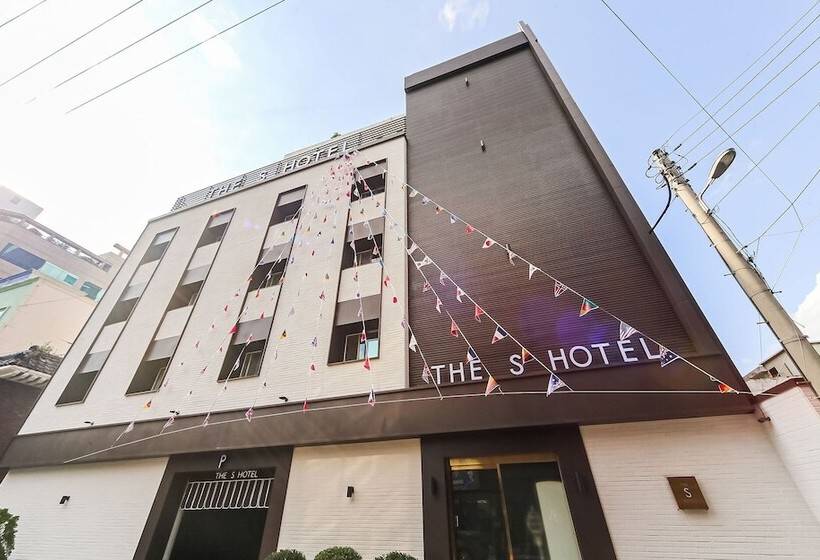 فندق على الطريق Ulsan Daldong The S