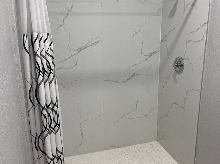 Мотель Kiwi Inn