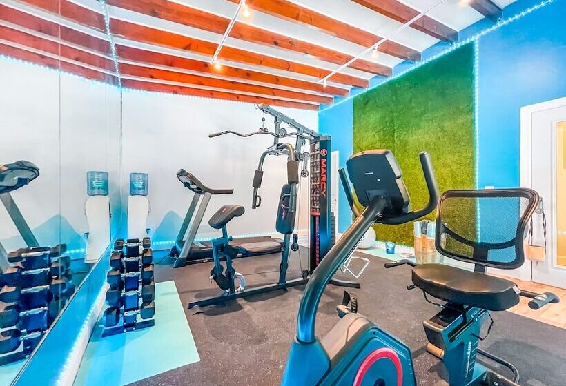 فندق على الطريق Ocean Sound S