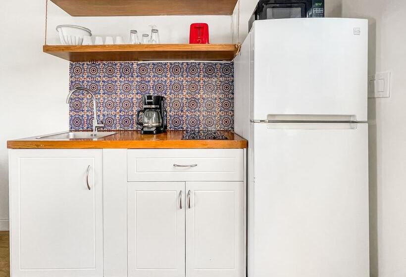 فندق على الطريق Ocean Sound S