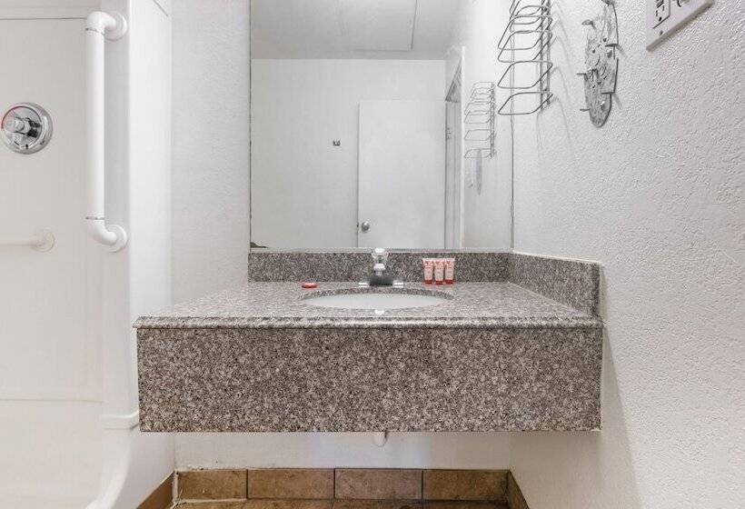 فندق على الطريق Southern Comfort