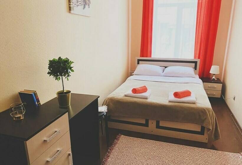 ペンション Gesthouse On Grecheskiy 29