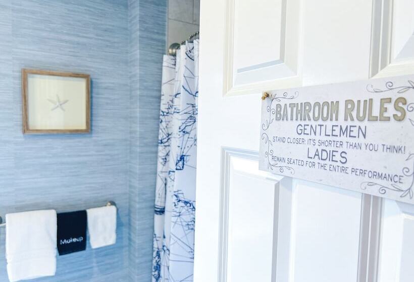 ペンション Whaler S Inn