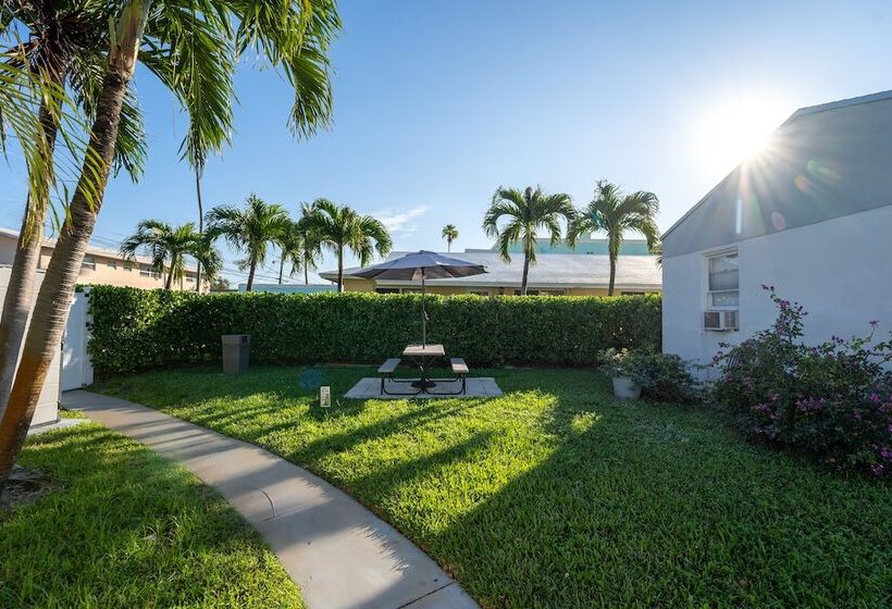 Praia Hotel Hollywood