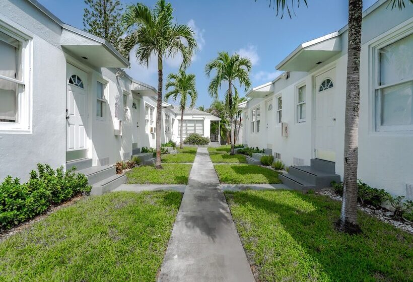 Praia Hotel Hollywood