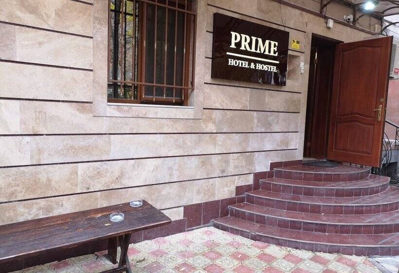 Prime Hotel & Hostel