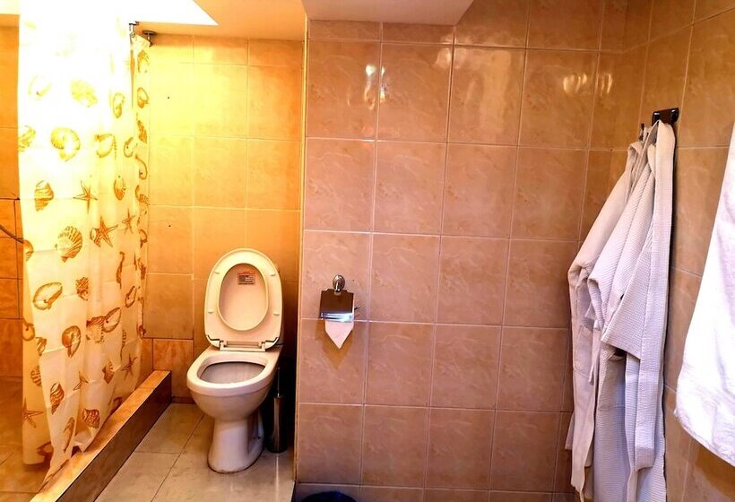 Prime Hotel & Hostel