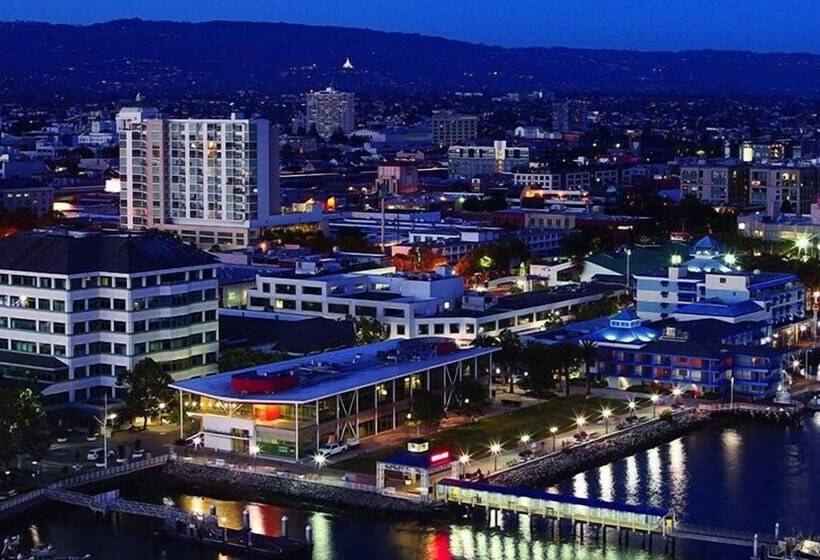 레지던스 Dimond Abode Vacation Rental 3428