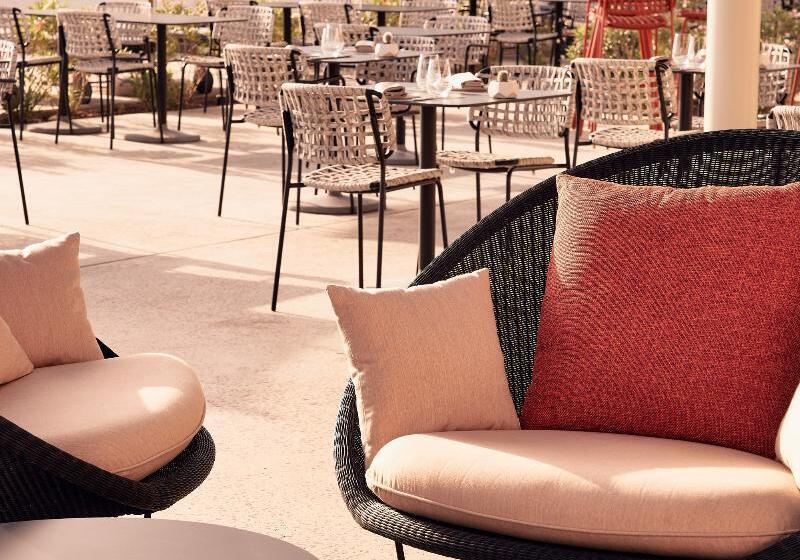 אתר נופש Noūs Santorini