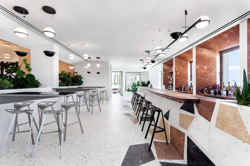 אתר נופש Noūs Santorini