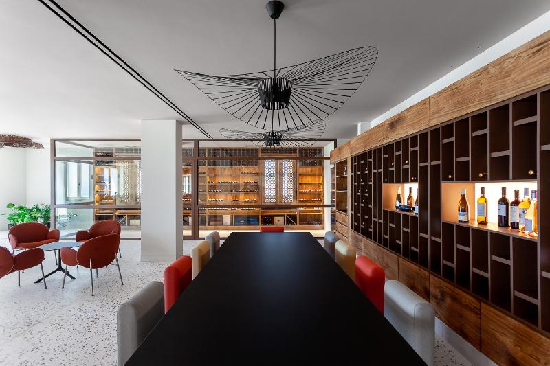 אתר נופש Noūs Santorini