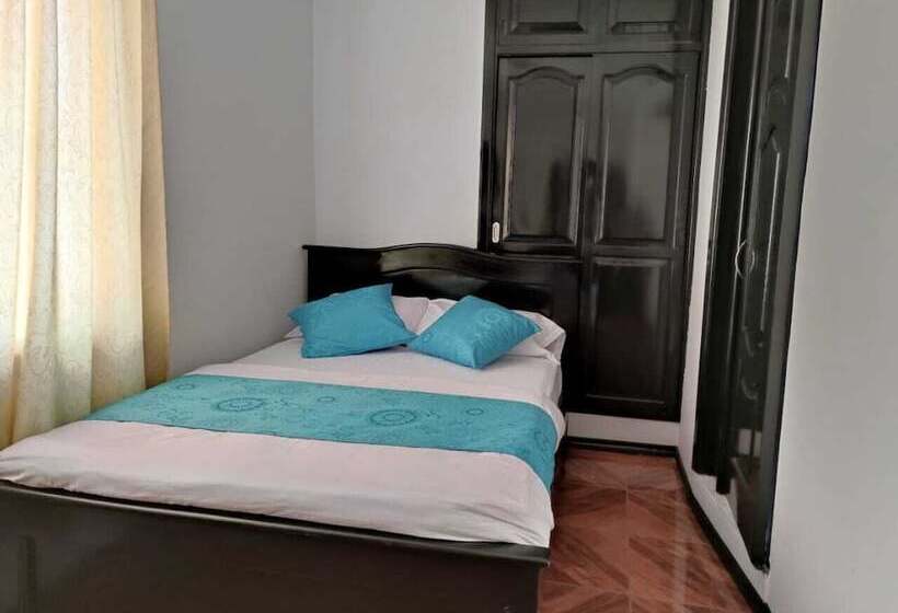 Val Hotel Santamaria Quito