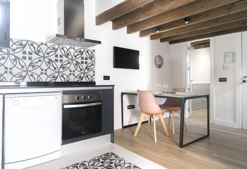 Aqua Apartments Málaga