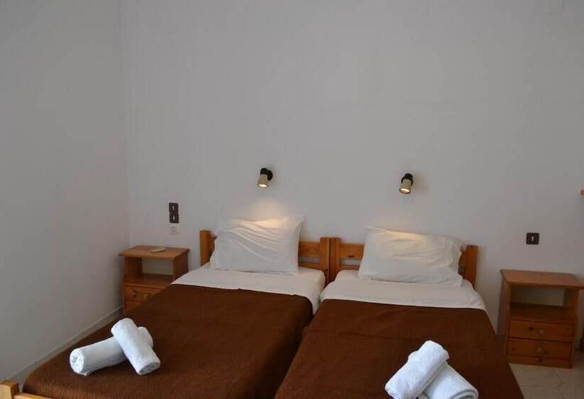 Argiro Studios And Apartments