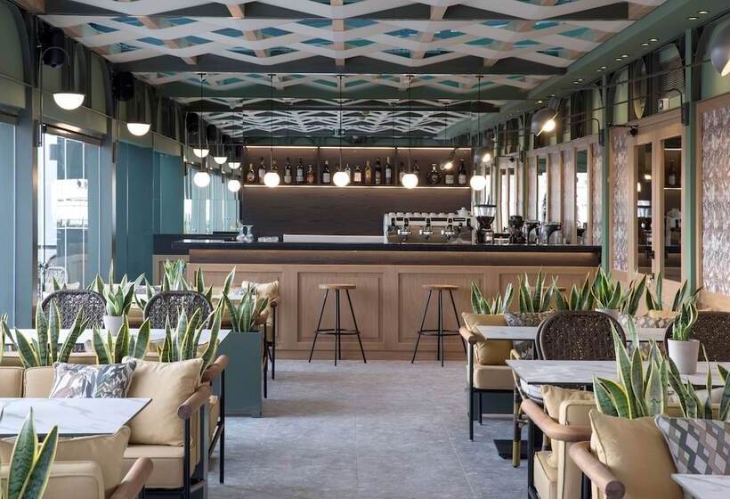 Athens Key Hotel, Trademark Collection By Wyndham