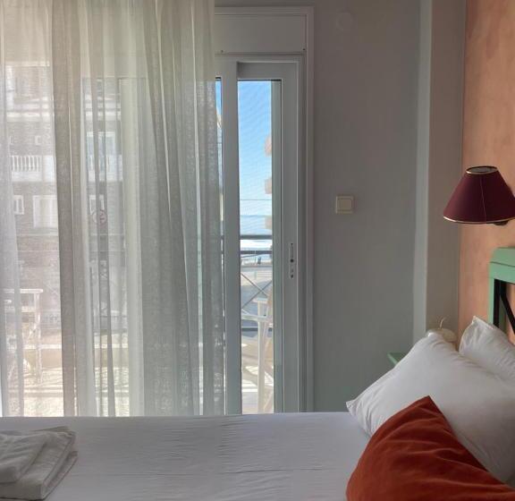 ホテル Limenaria Beach