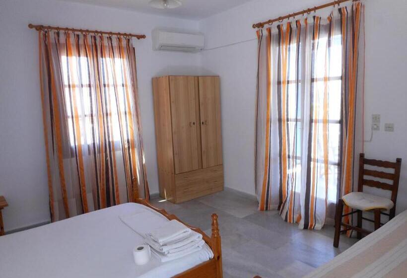 فندق Nikoletta Studios