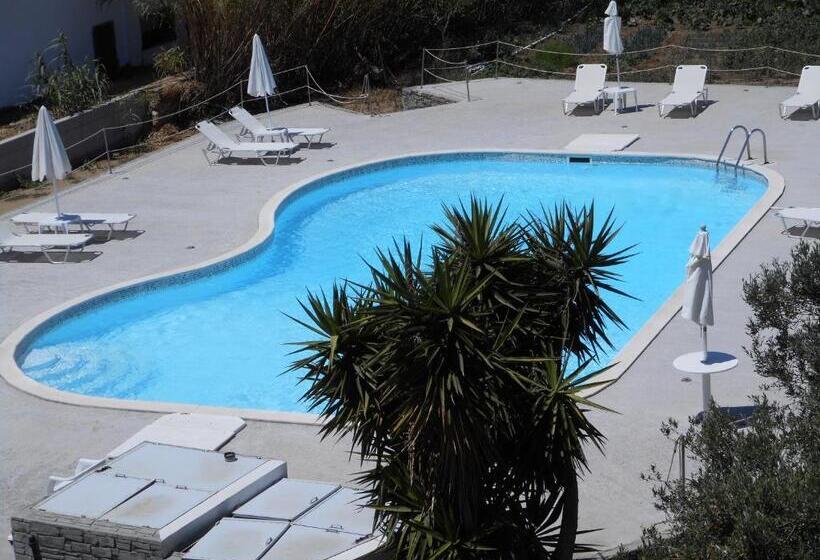 فندق Nikoletta Studios