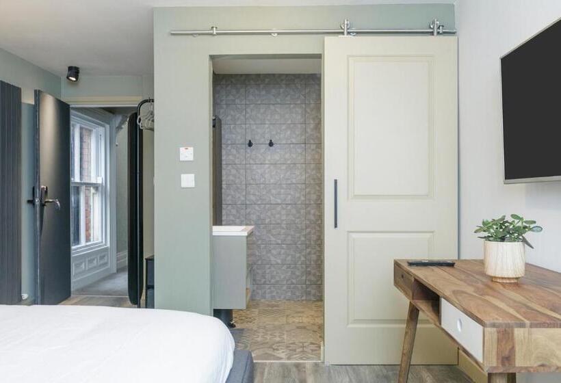 בית מלון כפרי Number 11 By The Warren Collection