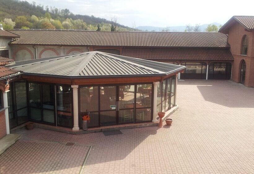 בית מלון כפרי Agriturismo Cascina Scola