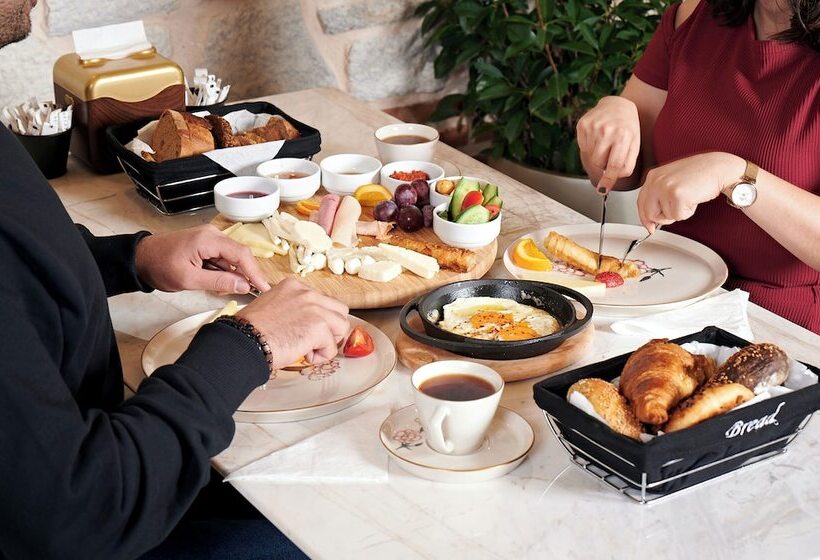 Saratoga Hotel Sultanahmet