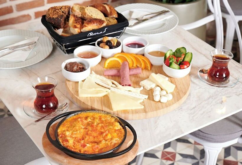 Saratoga Hotel Sultanahmet