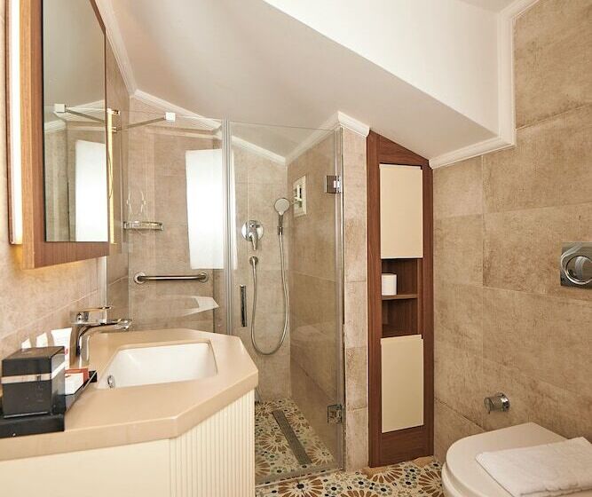 Saratoga Hotel Sultanahmet