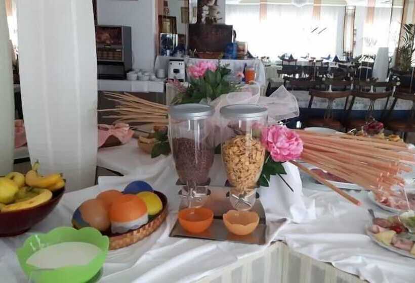 ホテル Villa Rosa