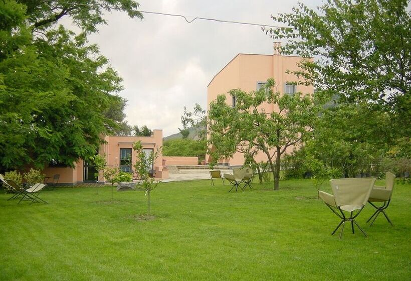 펜션 Flegrea House Casa Rosa