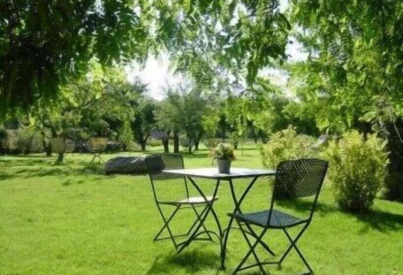 펜션 Flegrea House Casa Rosa